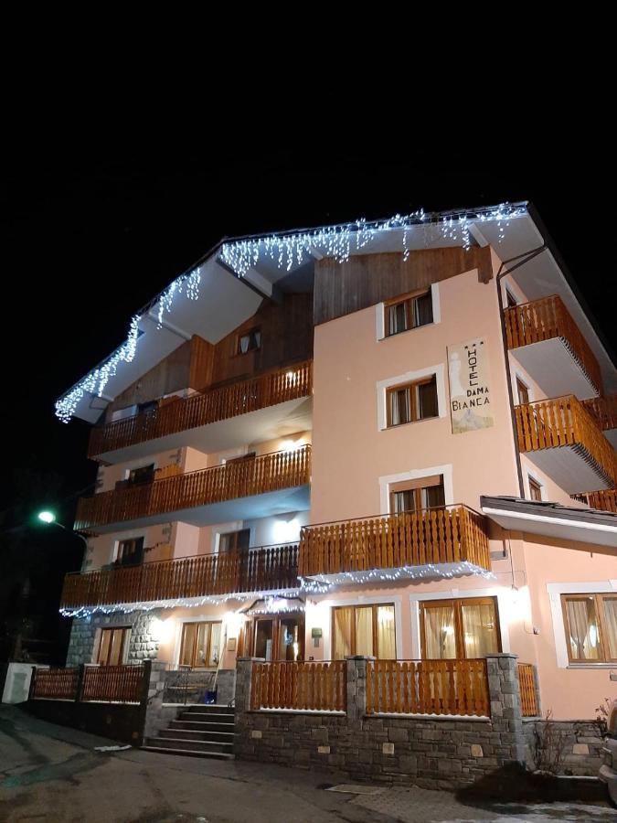 Hotel Dama Bianca Valtournenche Ngoại thất bức ảnh
